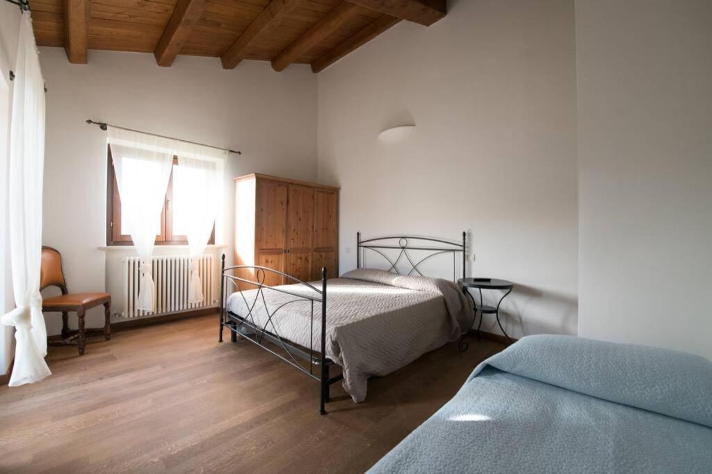 La Casa Vacanza Con Vista Panoramica Sui Vigneti Rotella Kültér fotó